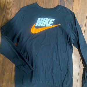 Men’s Long Sleeve T-Shirt
